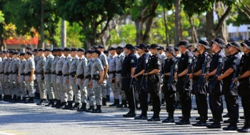 Aprovados no concurso para soldados e cadetes da Polícia Militar são apresentados